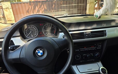 BMW 3 серия, 2005 год, 730 000 рублей, 3 фотография
