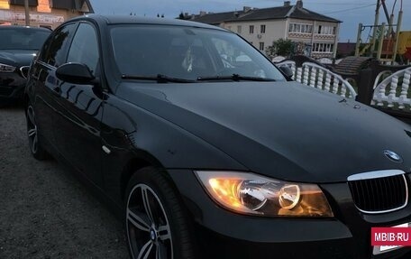 BMW 3 серия, 2005 год, 730 000 рублей, 2 фотография