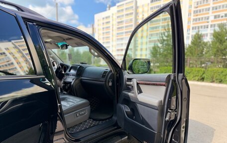 Toyota Land Cruiser 200, 2010 год, 3 100 000 рублей, 8 фотография