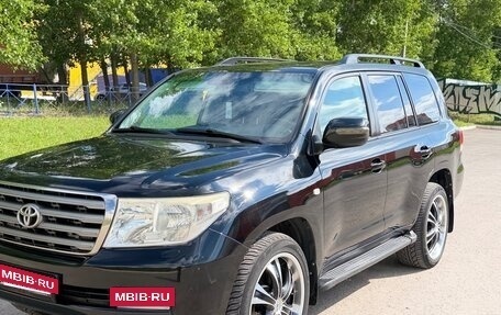 Toyota Land Cruiser 200, 2010 год, 3 100 000 рублей, 9 фотография