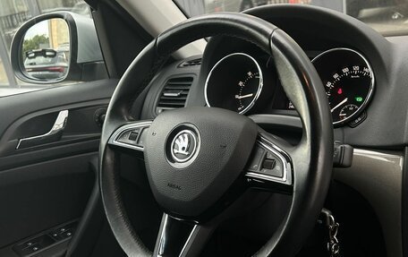 Skoda Yeti I рестайлинг, 2017 год, 1 220 000 рублей, 27 фотография