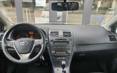 Toyota Avensis III рестайлинг, 2010 год, 1 020 000 рублей, 15 фотография