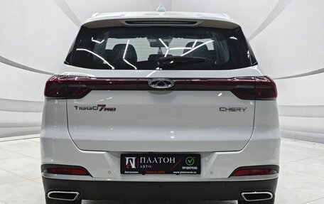 Chery Tiggo 7 Pro, 2023 год, 1 799 000 рублей, 5 фотография