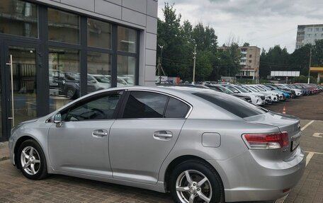 Toyota Avensis III рестайлинг, 2010 год, 1 020 000 рублей, 23 фотография