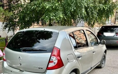 Renault Sandero I, 2011 год, 600 000 рублей, 3 фотография