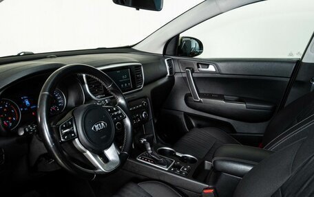 KIA Sportage IV рестайлинг, 2019 год, 2 049 000 рублей, 5 фотография