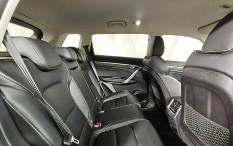 Geely Atlas, 2023 год, 2 115 000 рублей, 15 фотография