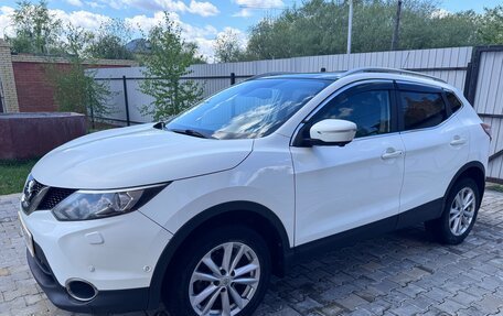 Nissan Qashqai, 2014 год, 1 399 999 рублей, 2 фотография