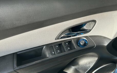 Chevrolet Cruze II, 2013 год, 595 000 рублей, 25 фотография