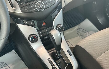 Chevrolet Cruze II, 2013 год, 595 000 рублей, 18 фотография