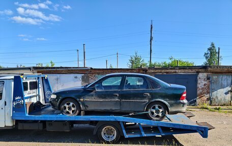 Opel Vectra B рестайлинг, 1998 год, 15 000 рублей, 4 фотография