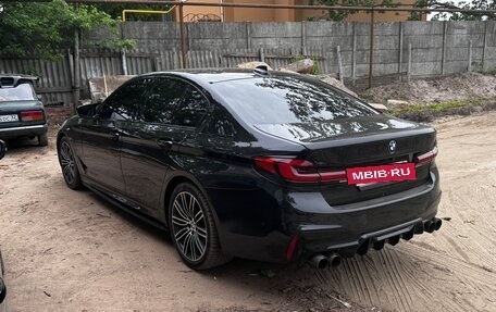 BMW 5 серия, 2018 год, 3 070 000 рублей, 14 фотография