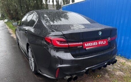 BMW 5 серия, 2018 год, 3 070 000 рублей, 8 фотография
