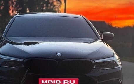 BMW 5 серия, 2018 год, 3 070 000 рублей, 10 фотография