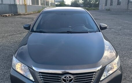 Toyota Camry, 2013 год, 1 400 000 рублей, 2 фотография