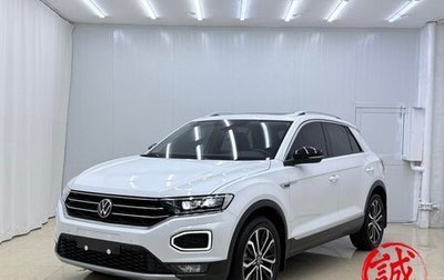 Volkswagen T-Roc I, 2022 год, 1 585 000 рублей, 1 фотография