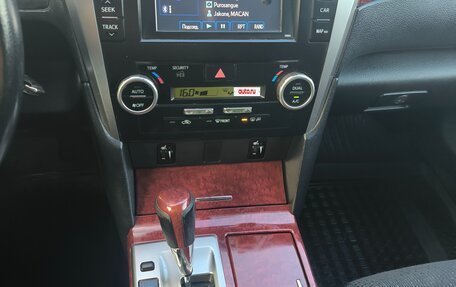 Toyota Camry, 2013 год, 1 400 000 рублей, 21 фотография