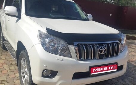 Toyota Land Cruiser Prado 150 рестайлинг 2, 2013 год, 3 100 000 рублей, 3 фотография