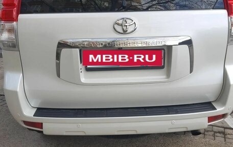 Toyota Land Cruiser Prado 150 рестайлинг 2, 2013 год, 3 100 000 рублей, 4 фотография