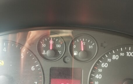 Volkswagen Multivan T5, 2008 год, 2 000 000 рублей, 3 фотография