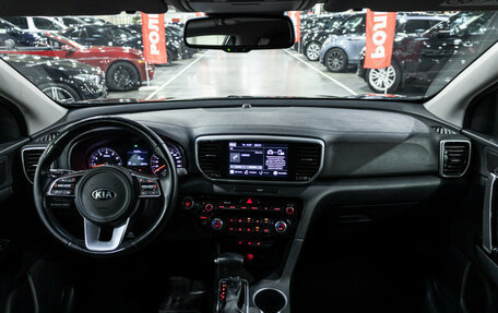 KIA Sportage IV рестайлинг, 2021 год, 2 749 700 рублей, 11 фотография