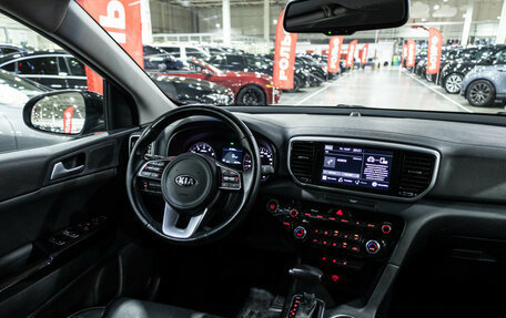 KIA Sportage IV рестайлинг, 2021 год, 2 749 700 рублей, 12 фотография