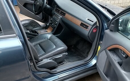 Volvo XC70 II рестайлинг, 2008 год, 1 500 000 рублей, 22 фотография