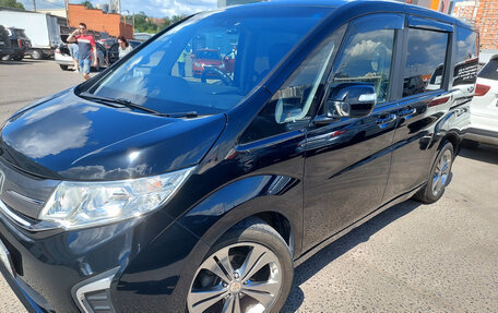 Honda Stepwgn IV, 2019 год, 2 060 000 рублей, 16 фотография