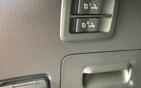 Toyota Land Cruiser, 2024 год, 13 480 000 рублей, 8 фотография