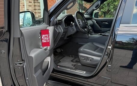 Toyota Land Cruiser, 2024 год, 13 480 000 рублей, 14 фотография