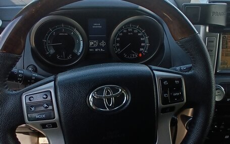 Toyota Land Cruiser Prado 150 рестайлинг 2, 2010 год, 2 300 000 рублей, 3 фотография