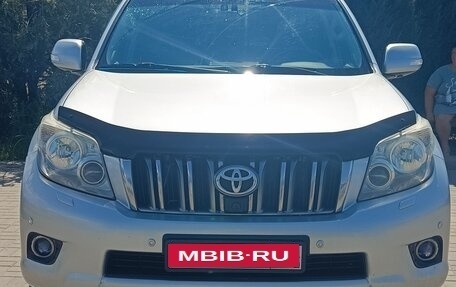 Toyota Land Cruiser Prado 150 рестайлинг 2, 2010 год, 2 300 000 рублей, 7 фотография