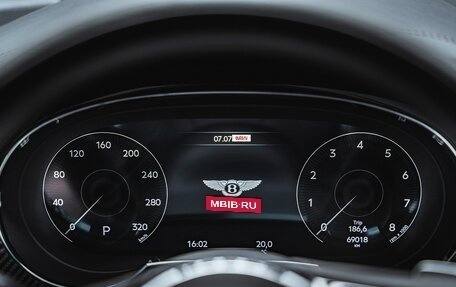 Bentley Bentayga I, 2021 год, 29 500 000 рублей, 12 фотография