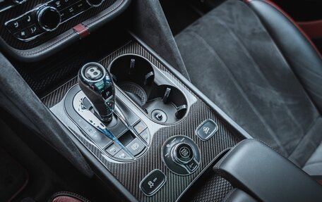 Bentley Bentayga I, 2021 год, 29 500 000 рублей, 28 фотография
