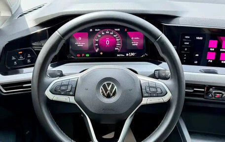 Volkswagen Golf VIII, 2021 год, 1 435 250 рублей, 7 фотография