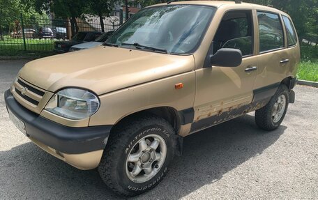 Chevrolet Niva I рестайлинг, 2004 год, 265 000 рублей, 2 фотография