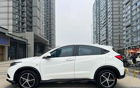 Honda Vezel, 2022 год, 1 298 790 рублей, 4 фотография