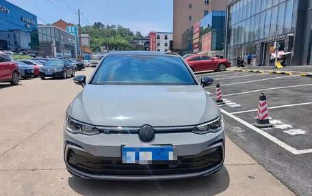 Volkswagen Golf VIII, 2023 год, 1 490 690 рублей, 2 фотография