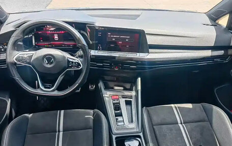 Volkswagen Golf VIII, 2023 год, 1 490 690 рублей, 8 фотография