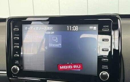 Toyota Yaris Cross, 2022 год, 1 560 000 рублей, 18 фотография