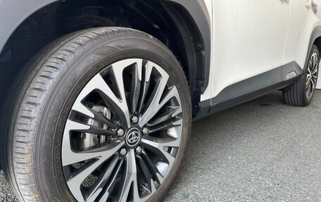 Toyota Yaris Cross, 2022 год, 1 560 000 рублей, 26 фотография