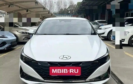 Hyundai Elantra, 2023 год, 1 275 690 рублей, 2 фотография
