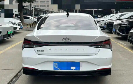 Hyundai Elantra, 2023 год, 1 275 690 рублей, 8 фотография