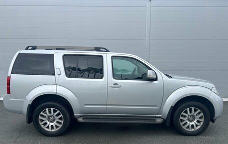 Nissan Pathfinder, 2011 год, 1 490 000 рублей, 4 фотография