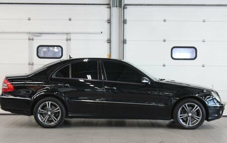 Mercedes-Benz E-Класс, 2008 год, 1 160 000 рублей, 4 фотография