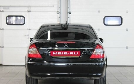 Mercedes-Benz E-Класс, 2008 год, 1 160 000 рублей, 6 фотография