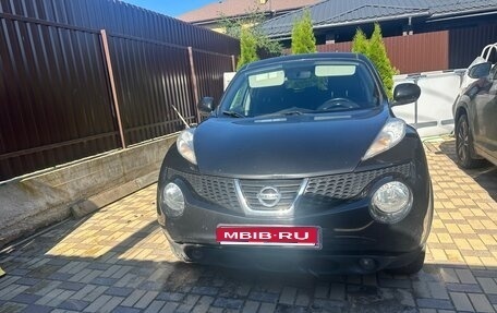 Nissan Juke II, 2011 год, 900 000 рублей, 1 фотография
