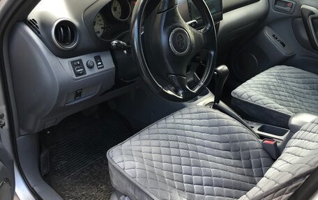 Toyota RAV4, 2002 год, 750 000 рублей, 12 фотография