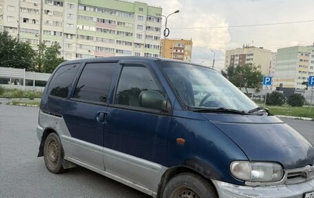Nissan Serena I, 1999 год, 300 000 рублей, 5 фотография