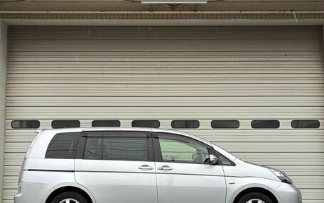 Toyota ISis I, 2013 год, 955 000 рублей, 7 фотография